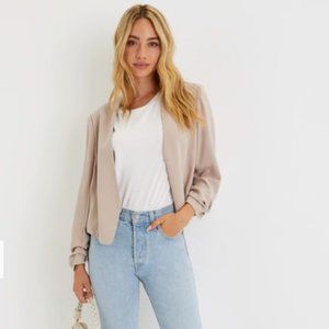 Lulu's Business Diva Blazer 🤍